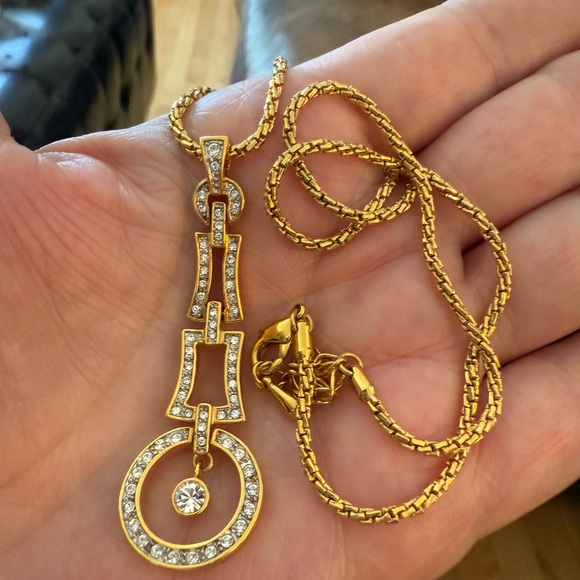 Camrose & Kross JBK Gold-Tone Vintage Crystal Pendant Necklace - Picture 3 of 5